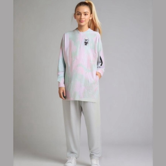 EU Nike Sportswear Pastel Tie-Dye Long Sleeve Tee Dress - Picture 8 of 12